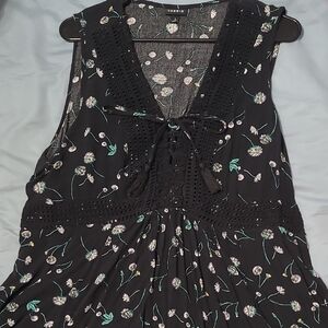 Torrid Black Floral Women's Top